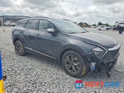 Czwarte zdjęcie samochodu z boku: 2023 KIA SPORTAGE SX VIN:5XYK43AF0PG102775 - miniatura