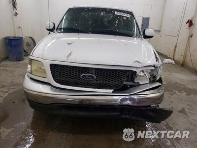 Piąte zdjęcie samochodu w środku: 2002 FORD F150 VIN:1FTRX17W02NC09344 - miniatura
