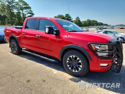 Czwarte zdjęcie samochodu z boku: 2021 NISSAN TITAN PRO-4X VIN:1N6AA1ED0MN503407 - miniatura