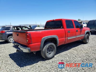 Trzecie zdjęcie samochodu z tyłu: 2003 CHEVROLET SILVERADO K1500 HEAVY DUTY VIN:1GCGK13U23F153185 - miniatura