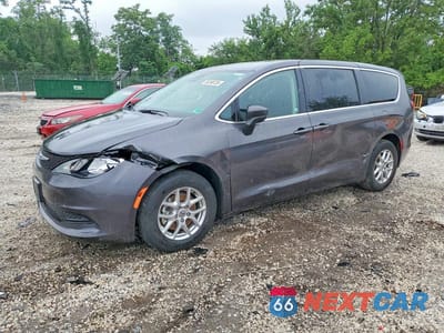 2023 CHRYSLER VOYAGER LX 2C4RC1CG0PR606234 - główne zdjęcie licytacji z USA - miniatura