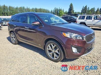 Czwarte zdjęcie samochodu z boku: 2016 KIA SORENTO SX V6 VIN:5XYPKDA54GG069708 - miniatura