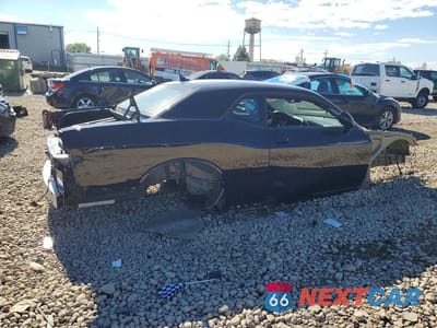 Trzecie zdjęcie samochodu z tyłu: 2022 DODGE CHALLENGER R/T SCAT PACK VIN:2C3CDZFJ8NH188344 - miniatura