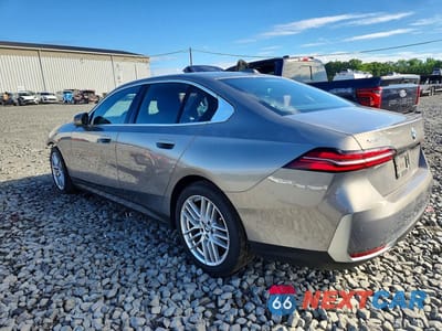 Drugie zdjęcie samochodu z przodu: 2024 BMW 530 XI VIN:WBA53FJ01RCS51066 - miniatura
