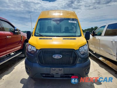 Piąte zdjęcie samochodu w środku: 2022 FORD TRANSIT T-250 VIN:1FTBR1X81NKA39062 - miniatura