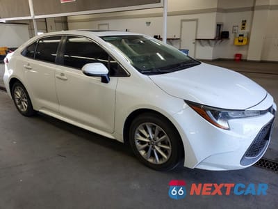 Czwarte zdjęcie samochodu z boku: 2020 TOYOTA COROLLA XLE VIN:JTDFPRAE2LJ064902 - miniatura