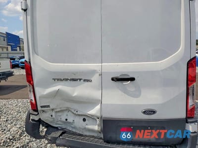 Zdjęcie 10 z 13 samochodu: 2023 FORD TRANSIT 250 DELIVERY VAN VIN:1FTBR1X86PKA13687 - miniatura
