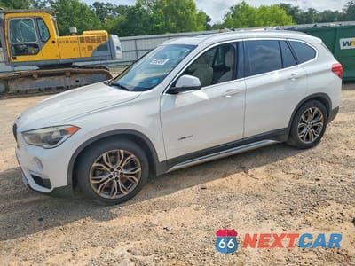 2016 BMW X1 XDRIVE28I WBXHT3C37GP881723 - główne zdjęcie licytacji z USA - miniatura