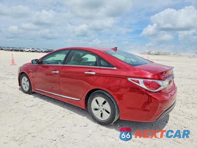 Drugie zdjęcie samochodu z przodu: 2013 HYUNDAI SONATA HYBRID VIN:KMHEC4A4XDA066850 - miniatura