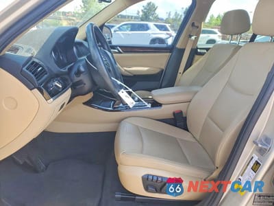Zdjęcie 7 z 12 samochodu: 2017 BMW X3 SDRIVE28I VIN:5UXWZ7C57H0U46088 - miniatura