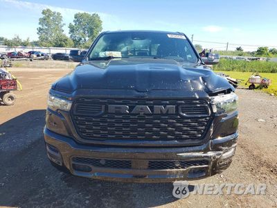 Piąte zdjęcie samochodu w środku: 2026 RAM 1500 BIG HORN/LONE STAR VIN:3C6SRFFP1T4186517 - miniatura