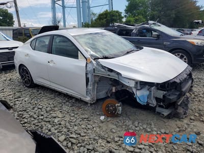 Czwarte zdjęcie samochodu z boku: 2024 NISSAN SENTRA SR VIN:3N1AB8DV3RY256481 - miniatura