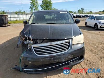 Piąte zdjęcie samochodu w środku: 2013 CHRYSLER TOWN & COUNTRY VIN:2C4RC1BG4DR776268 - miniatura