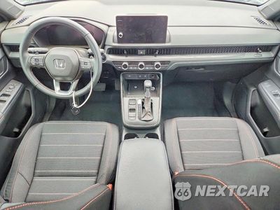 Zdjęcie 8 z 13 samochodu: 2026 HONDA CR-V SPORT VIN:5J6RS5H56TL000175 - miniatura