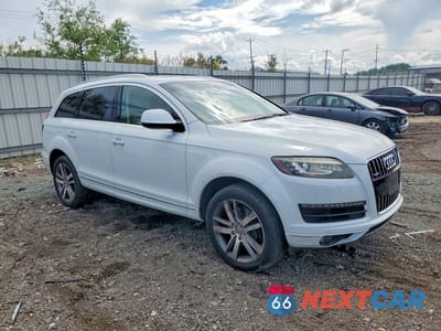 Czwarte zdjęcie samochodu z boku: 2012 AUDI Q7 PREMIUM PLUS VIN:WA1LGAFE4CD006294 - miniatura