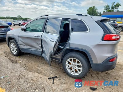 Drugie zdjęcie samochodu z przodu: 2014 JEEP CHEROKEE LATITUDE VIN:1C4PJMCS4EW252077 - miniatura