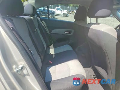 Zdjęcie 10 z 13 samochodu: 2012 CHEVROLET CRUZE LS VIN:1G1PC5SH4C7284503 - miniatura