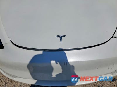 Zdjęcie 11 z 12 samochodu: 2023 TESLA MODEL Y VIN:7SAYGDEEXPA056548 - miniatura