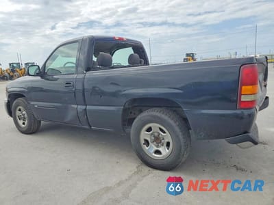 Drugie zdjęcie samochodu z przodu: 2004 GMC NEW SIERRA C1500 VIN:1GTEC14X14Z104251 - miniatura