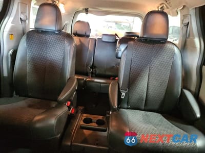 Zdjęcie 10 z 14 samochodu: 2025 TOYOTA SIENNA VIN:5TDXK3DC0BS064151 - miniatura