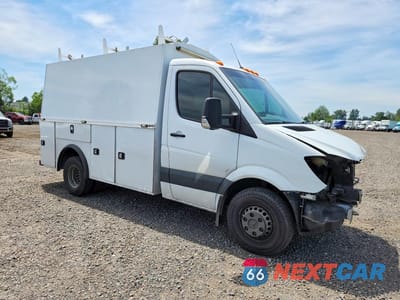 Czwarte zdjęcie samochodu z boku: 2017 MERCEDES-BENZ SPRINTER 3500 VIN:WDAPF3CC5H9732171 - miniatura