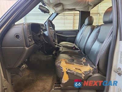Zdjęcie 7 z 12 samochodu: 2006 CHEVROLET SILVERADO C1500 VIN:3GCEC14Z46G152816 - miniatura