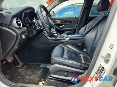 Zdjęcie 7 z 13 samochodu: 2016 MERCEDES-BENZ GLC 300 4MATIC VIN:WDC0G4KB5GF022790 - miniatura