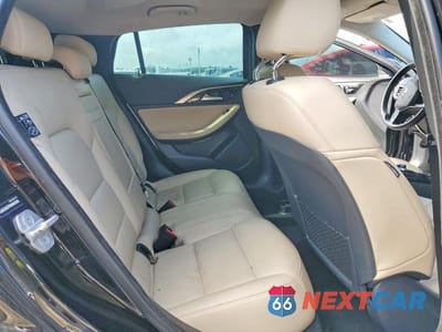 Zdjęcie 10 z 12 samochodu: 2017 INFINITI QX30 BASE VIN:SJKCH5CPXHA033568 - miniatura
