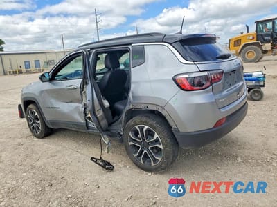 Drugie zdjęcie samochodu z przodu: 2024 JEEP COMPASS LIMITED VIN:3C4NJDCNXRT586949 - miniatura