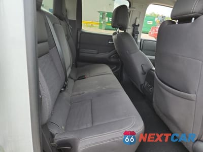 Zdjęcie 10 z 12 samochodu: 2023 NISSAN FRONTIER SV VIN:1N6ED1EJXPN659327 - miniatura