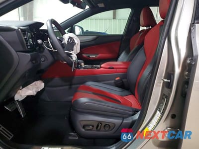Zdjęcie 7 z 14 samochodu: 2025 LEXUS NX 350 F SPORT HANDLING VIN:2T2KGCEZ7SC089292 - miniatura