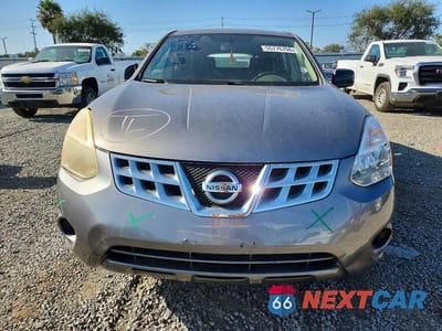 Piąte zdjęcie samochodu w środku: 2012 NISSAN ROGUE S VIN:JN8AS5MTXCW609179 - miniatura