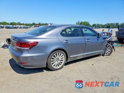 Trzecie zdjęcie samochodu z tyłu: 2017 LEXUS LS 460 VIN:JTHCL5EFXH5028917 - miniatura