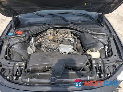 Zdjęcie 11 z 12 samochodu: 2017 BMW 320 I VIN:WBA8E1G5XHNU12532 - miniatura