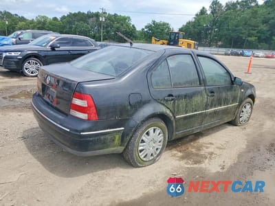 Trzecie zdjęcie samochodu z tyłu: 2004 VOLKSWAGEN JETTA GL VIN:3VWRA69M54M087701 - miniatura