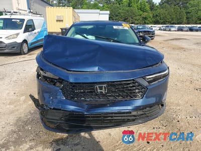 Piąte zdjęcie samochodu w środku: 2025 HONDA ACCORD SE VIN:1HGCY1F43SA074999 - miniatura