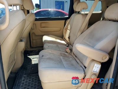 Zdjęcie 11 z 13 samochodu: 2015 KIA SEDONA LX VIN:KNDMB5C17F6060196 - miniatura