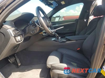 Zdjęcie 7 z 12 samochodu: 2023 BMW 540 I VIN:WBA53BJ04PWY03101 - miniatura