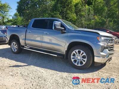 Czwarte zdjęcie samochodu z boku: 2026 CHEVROLET SILVERADO K1500 LTZ VIN:1GCUKGE8XTZ145078 - miniatura