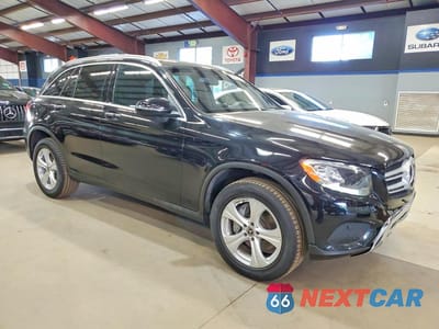 Czwarte zdjęcie samochodu z boku: 2018 MERCEDES-BENZ GLC 300 4MATIC VIN:WDC0G4KB7JV097231 - miniatura