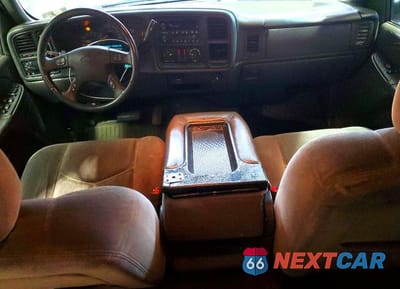 Zdjęcie 8 z 12 samochodu: 2004 CHEVROLET SILVERADO K1500 VIN:2GCEK13T141420291 - miniatura