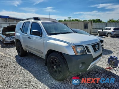Czwarte zdjęcie samochodu z boku: 2011 NISSAN XTERRA X VIN:5N1AN0NW1BC505609 - miniatura