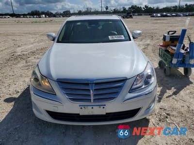 Piąte zdjęcie samochodu w środku: 2013 HYUNDAI GENESIS 3.8L VIN:KMHGC4DD3DU229342 - miniatura