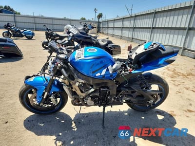 Trzecie zdjęcie samochodu z tyłu: 2015 SUZUKI GSX-R600 VIN:JS1GN7FA2F2101024 - miniatura