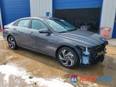 Czwarte zdjęcie samochodu z boku: 2025 HYUNDAI ELANTRA SEL VIN:KMHLS4DG0SU871316 - miniatura
