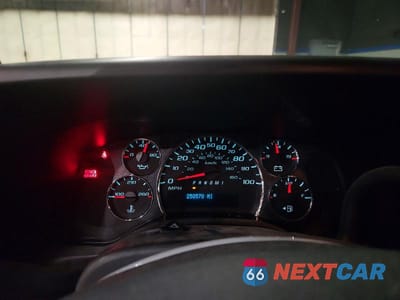 Zdjęcie 9 z 14 samochodu: 2016 GMC SAVANA G2500 VIN:1GTW7AFF8G1277670 - miniatura