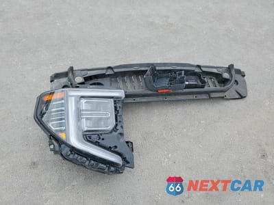 Zdjęcie 12 z 13 samochodu: 2024 GMC SIERRA K1500 AT4 VIN:1GTUUEEL9RZ400010 - miniatura