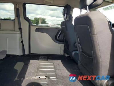 Zdjęcie 11 z 13 samochodu: 2019 DODGE GRAND CARAVAN SE VIN:2C4RDGBG2KR740396 - miniatura