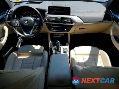 Zdjęcie 8 z 13 samochodu: 2018 BMW X3 XDRIVEM40I VIN:5UXTS3C59J0Y94452 - miniatura