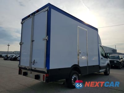Trzecie zdjęcie samochodu z tyłu: 2023 FORD TRANSIT DELIVERY TRUCK VIN:1FDBW5ZG4PKA23425 - miniatura